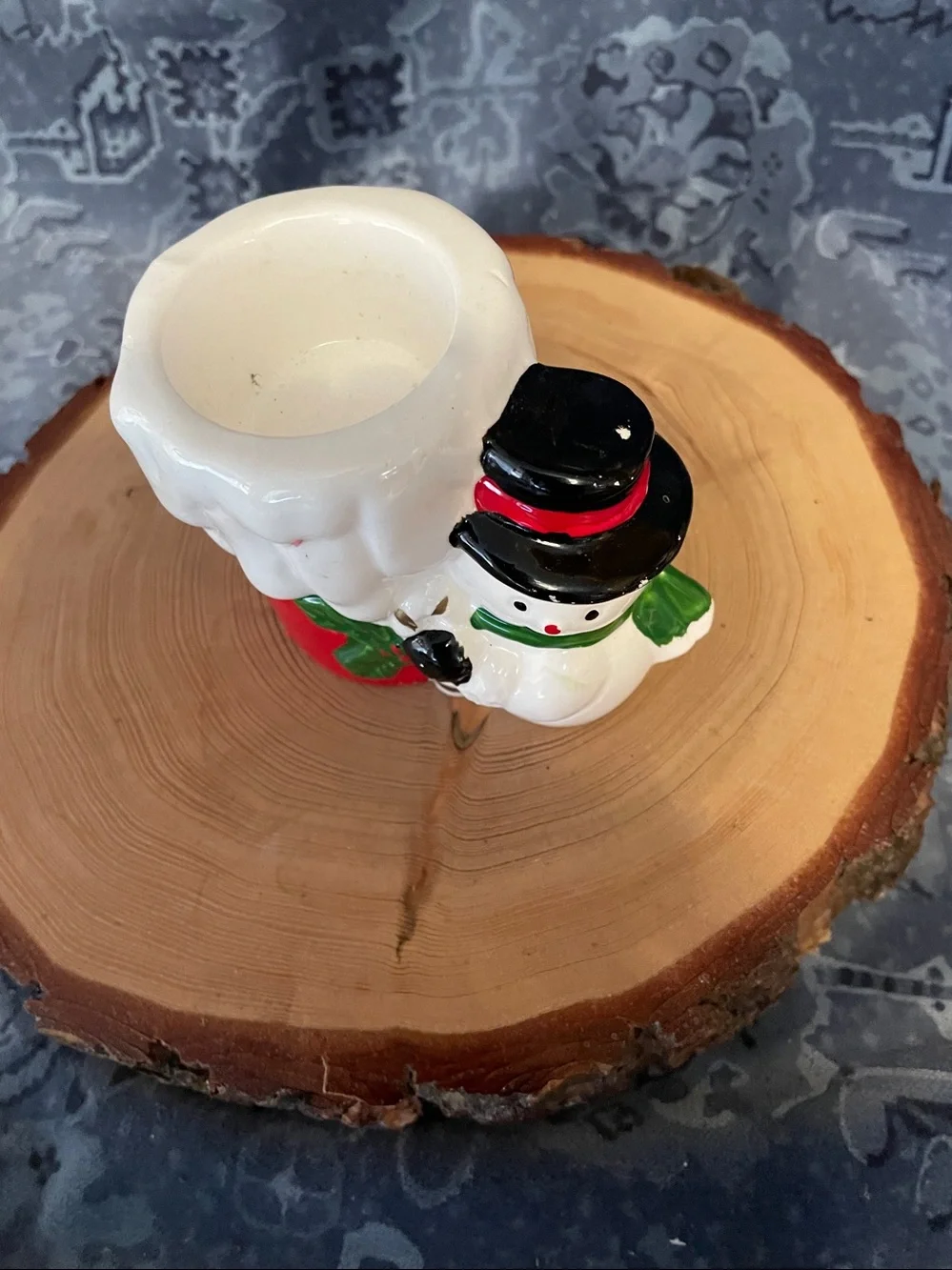 Vintage ceramic snowman candle holder made in Taiwan